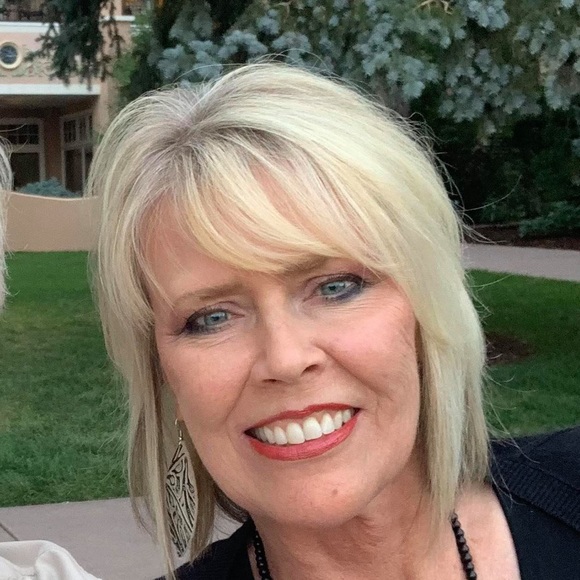 Meet your Posher, Chris - Picture 1 of 1